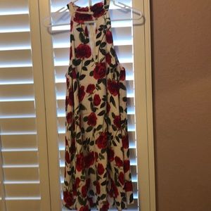 White and red rose dress🌹